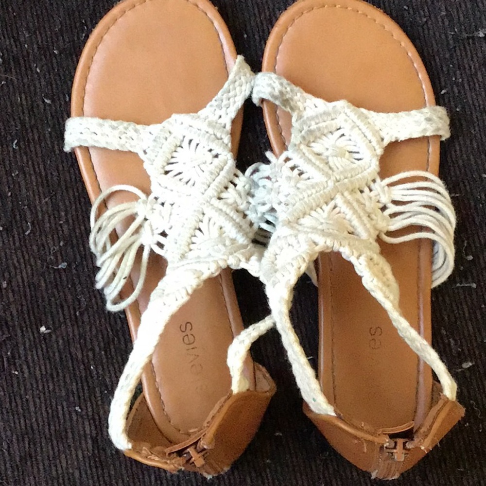 Ankle sandals